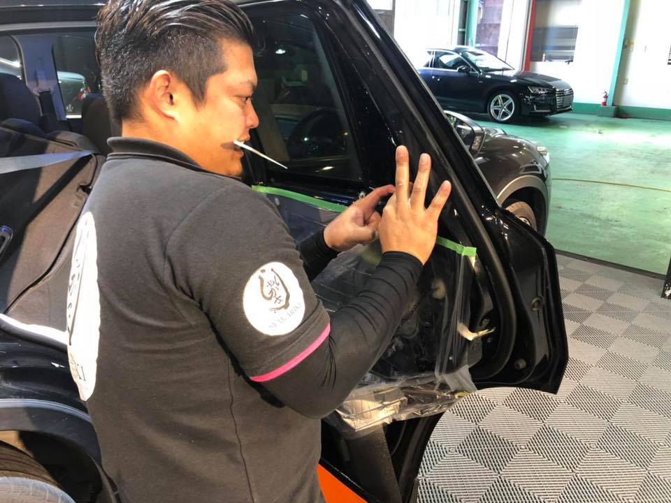 CX-5リヤ全面にフィルム施工