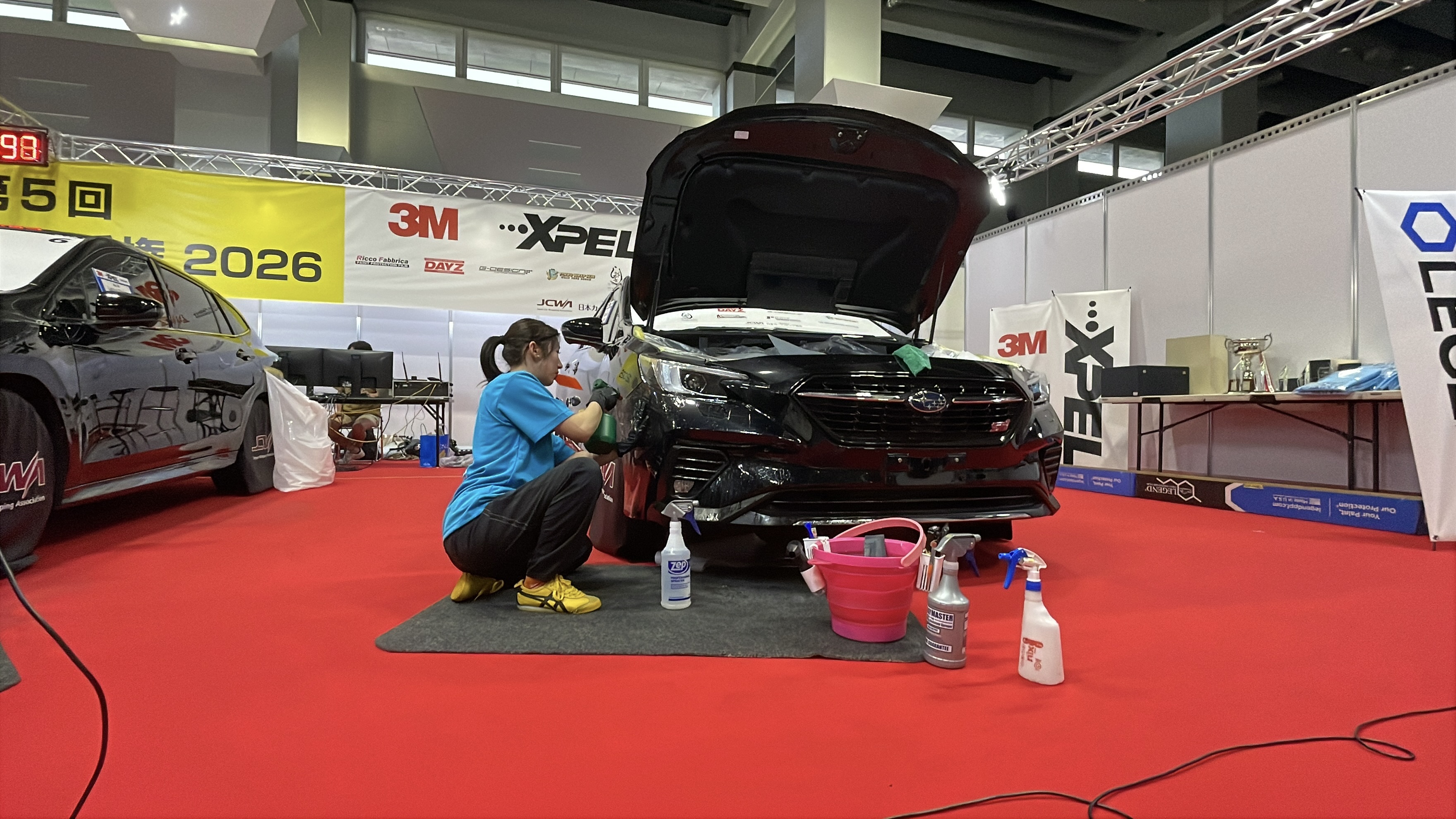 丹下萌生 XPEL世界大会 施工中