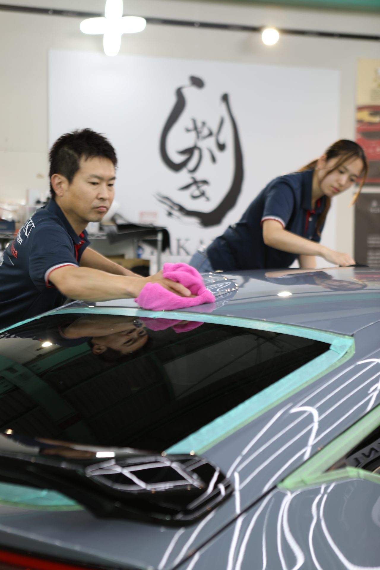 広島のカーコーティング専門店しゃかりきの施工風景 car coating