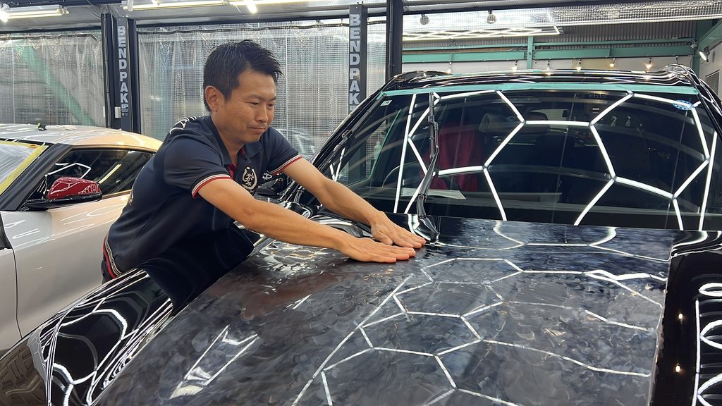 BMW X5 SWISSVAX CARAT 鏡面仕上げ 施工写真1|広島 しゃかりき