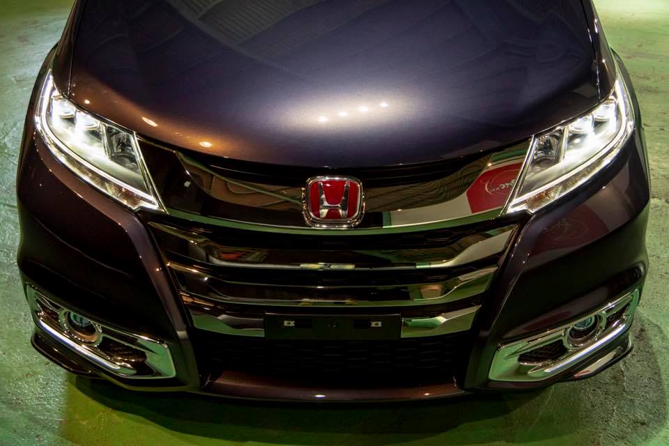 H26年式ホンダオデッセイ/ガラスコーティング