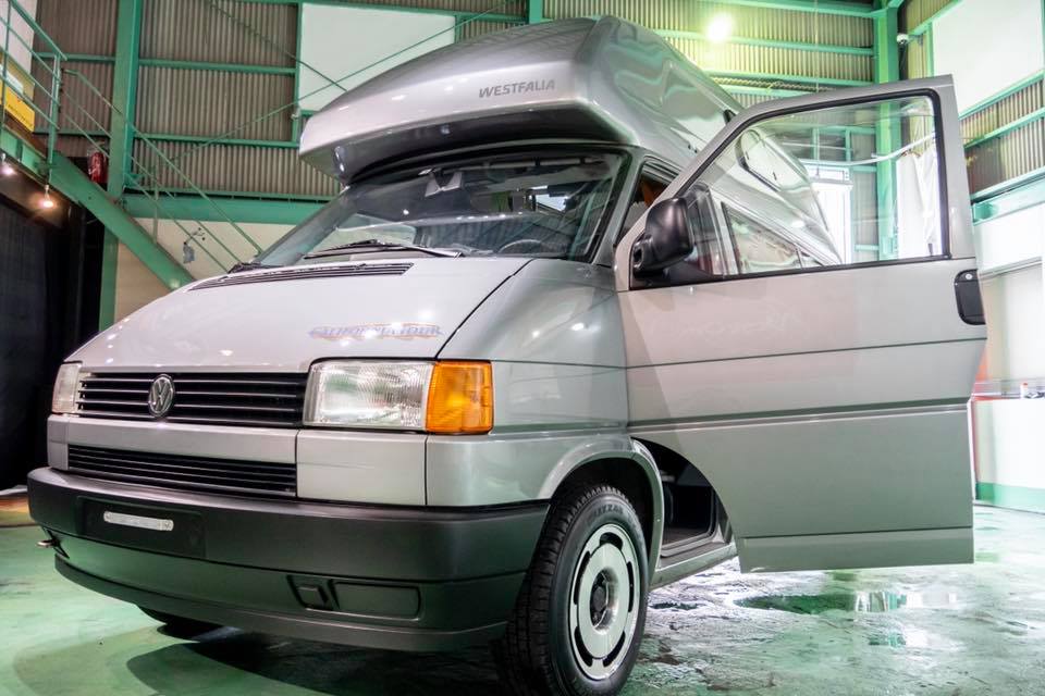 お車、バイク、船舶、飛行機、建築硝子のフィルム施工なんなりとご相談下さい。