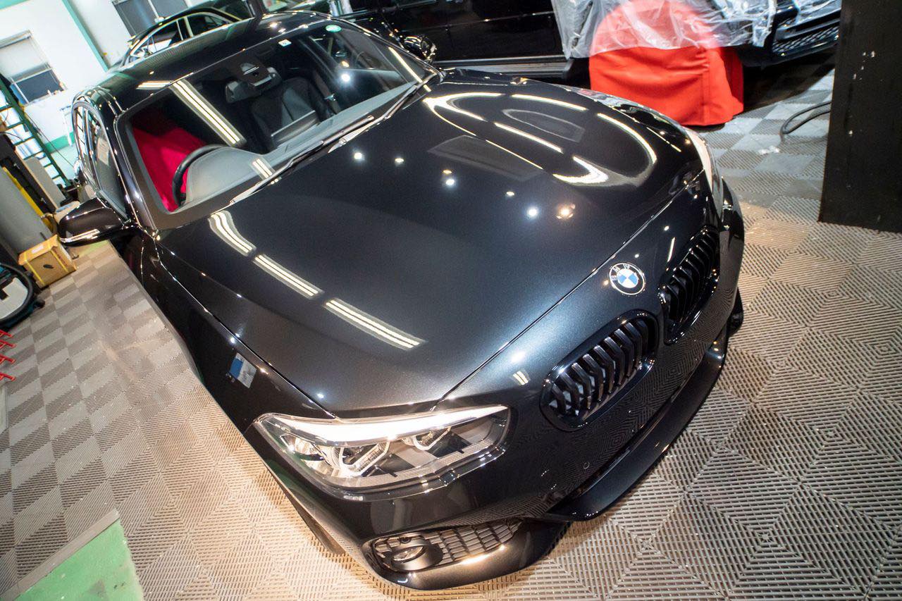 BMW 118d 経年車 艶の鎧 gross armor plus施工