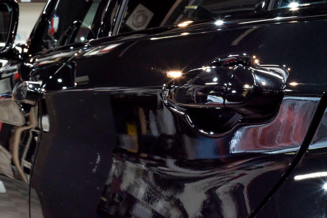BMW 118d 経年車 艶の鎧 gross armor plus施工