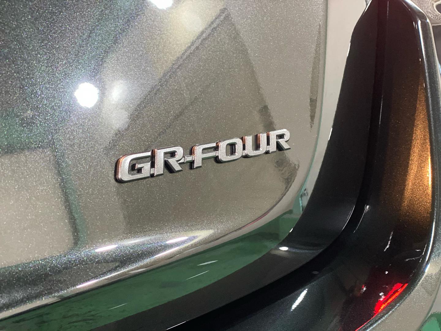 ［TOYOTA GR YARIS］ 山口県よりガラスコーティング施工頂きました。